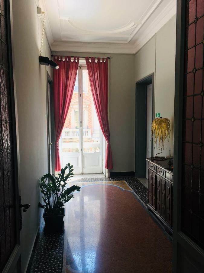 Check-Inn Rooms Genova Centro Zewnętrze zdjęcie